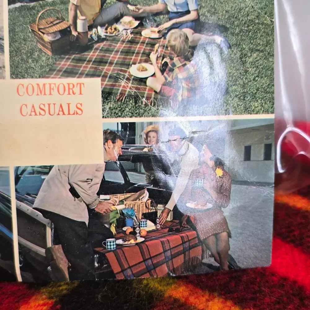 Vintage Faribo Woolen Mill Co Pack a Robe Red Black Plaid Stadium Blanket